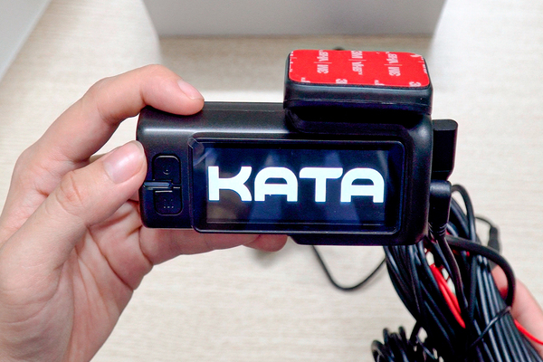 Sử dụng camera hành trình KD004 dễ dàng với chỉ 2 nút bấm