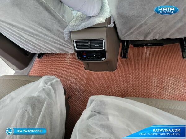 Thảm lót sàn ô tô Volkswagen Viloran 2020 của KATA không mùi, không ẩm mốc