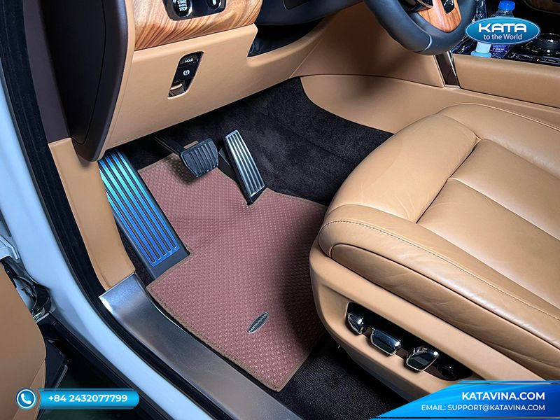 Thảm xe ô tô Rolls Royce Cullinan 2022 của KATA được làm từ 100% PVC cao cấp