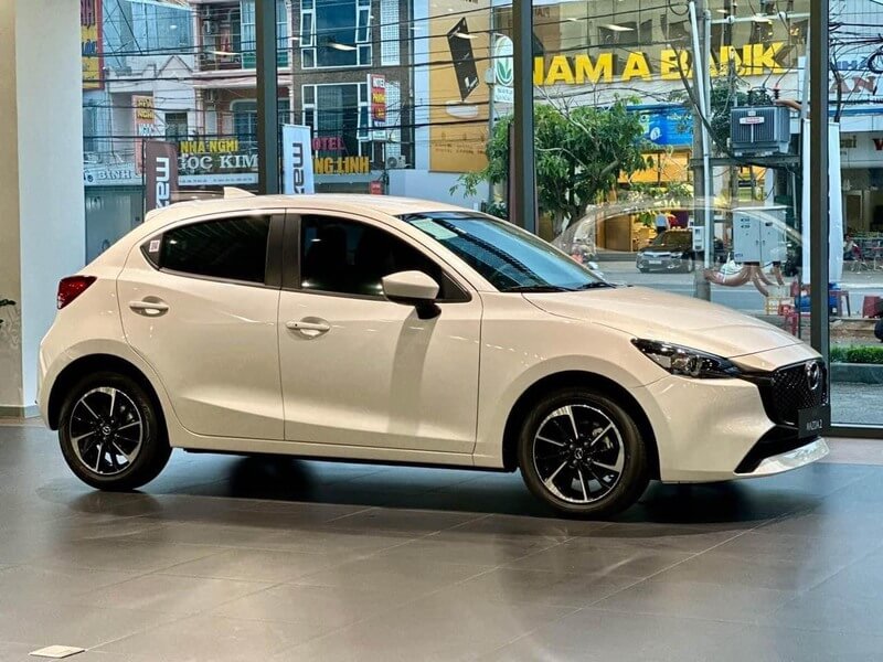 Mazda 2 có mức tiêu hao nhiên liệu khiêm tốn