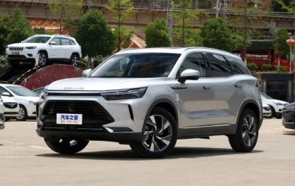 Đánh Giá Xe Ô Tô Trung Quốc Beijing X7: Giá Bán, Thông Số Kỹ Thuật