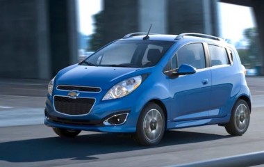 Đánh Giá Xe Chevrolet Spark 2012 Cũ: Đặc Điểm Và Vận Hành Như Thế Nào? 