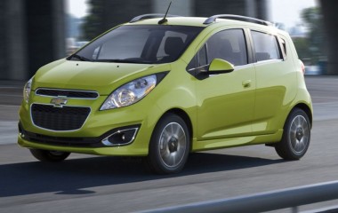 Giá Xe Chevrolet Spark Van 2024, Đặc Điểm Và Động Cơ Vận Hành (T10/2024)