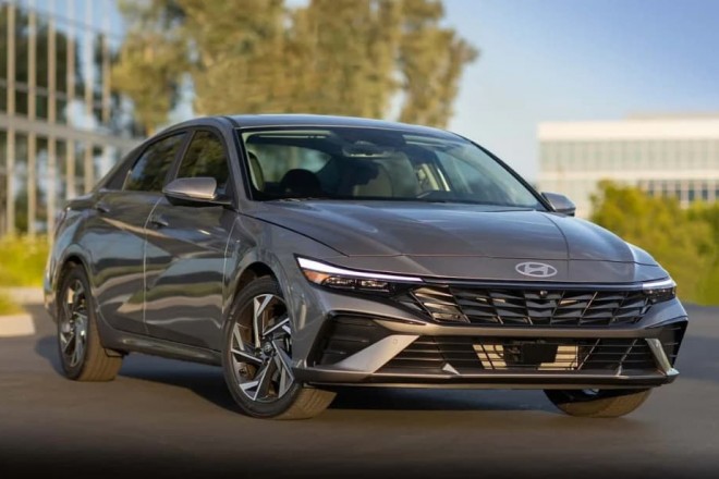 Đồ Chơi, Phụ Kiện Mới Nhất 2024 Cho Xe Hyundai Elantra Độ