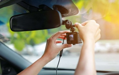 5 Mẫu Camera Hành Trình Mini Nhỏ Gọn Nên Mua Cho Ô Tô