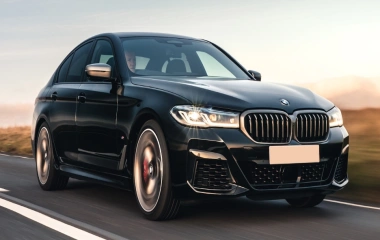 BMW Series 5 Đối Thủ Nặng Ký Của Mercedes E class