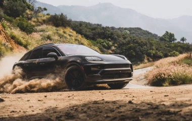  Đánh Giá Chi Tiết Về Mẫu Siêu Xe Porsche Macan Điện