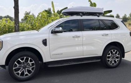 Có Nên Lắp Giá Nóc Ô Tô Không?