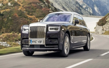 Bảng Giá Xe Rolls Royce: Sedan, Coupe, SUV, Mui Trần (4/2024)