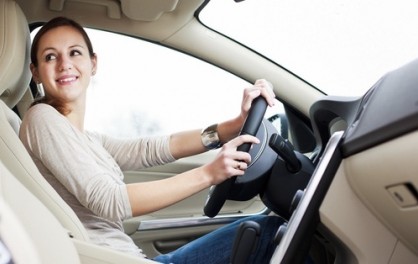 Bí Quyết Lựa Chọn Nước Hoa Ô Tô Cho Nữ