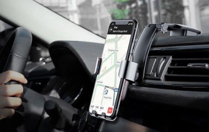 Giá Đỡ Điện Thoại Ô Tô Có Tác Dụng Gì? Nên Mua Loại Giá Đỡ Nào?