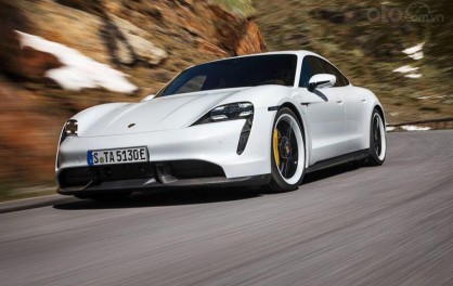 Porche TayCan 2024 Lộ Diện Phá Đảo Thị Trường Ô Tô Quốc Tế