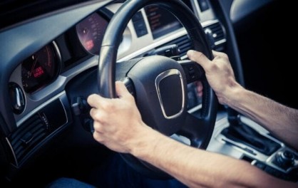 Nguyên Nhân Và Cách Xử Lý Xe Ô Tô Bị Rung Khi Chạy Chậm