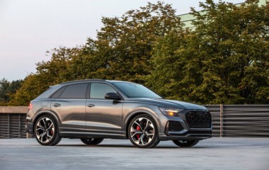 Giá Xe Audi Q8 Lăn Bánh Và Thông Số Kỹ Thuật (Update 5/2024)