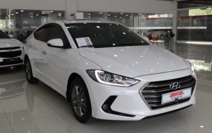 Giá Lăn Bánh & Thông Số Kỹ Thuật Xe Hyundai Elantra 2016 Cũ (T7/2024)