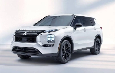 Giá Xe Mitsubishi Outlander 2024 Lăn Bánh & Thông Số (Update 6/2024)