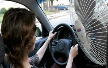 Cách sử dụng điều hòa trong xe ô tô đúng cách - Nguyên nhân khiến điều hòa ô tô không mát 