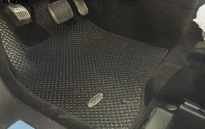 Thảm lót sàn ô tô BackLiners