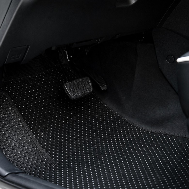 Thảm Lót Sàn Xe Ô Tô Yaris Cross (Hybrid-HEV) PVC KATA
