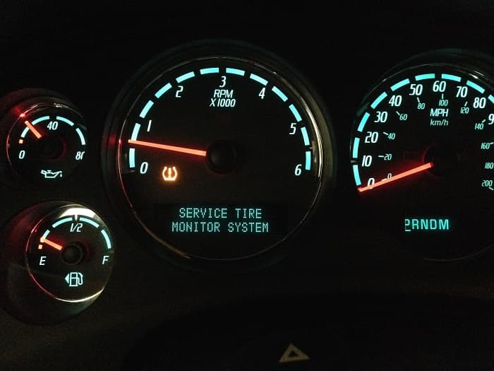 1Hướng dẫn cách reset cảm biến áp suất lốp chi tiết cho từng hãng xe