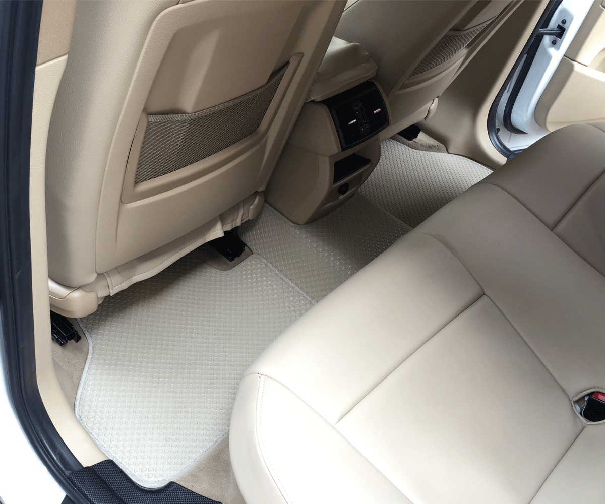thảm lót sàn ô to cao su xe BMW