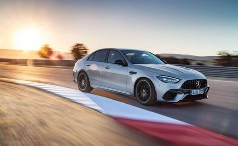 Mercedes-AMG C63 S E Performance sở hữu vẻ đẹp ngoại hình ấn tượng