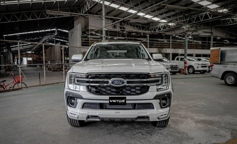 Ford Everest độ bodykit