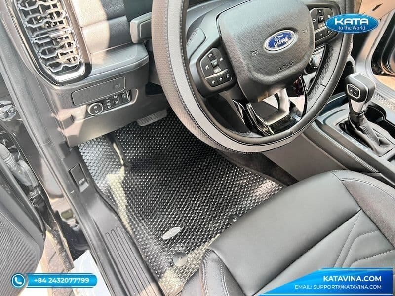 Thảm lót sàn KATA vừa khít trên xe Ford Everest 