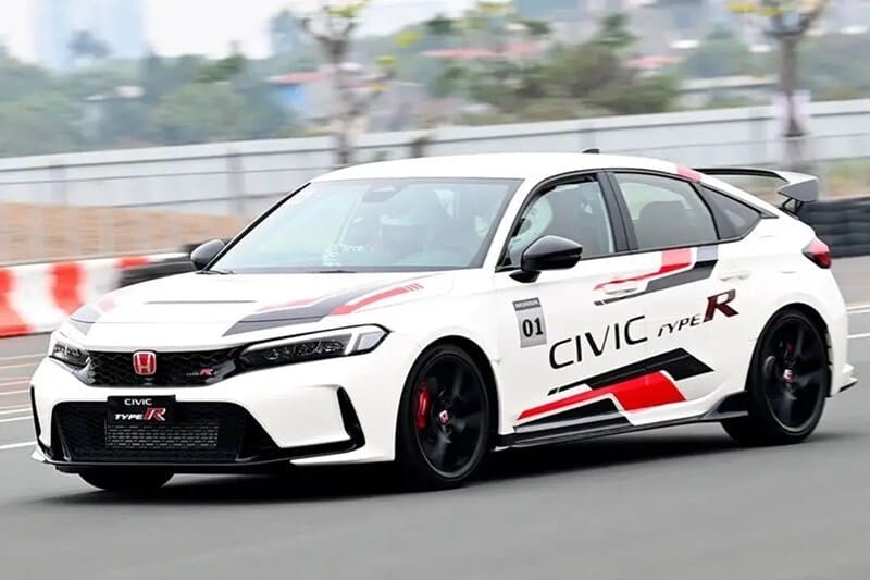 Hình ảnh chiếc Honda Civic độ Type R