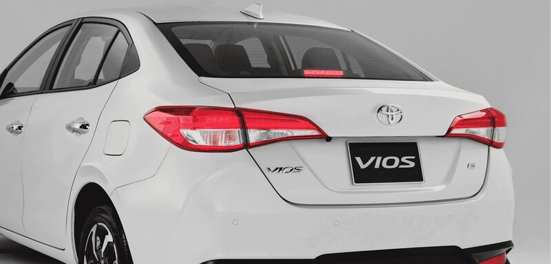 Đuôi xe Vios được trang bị đèn hậu LED nổi bật