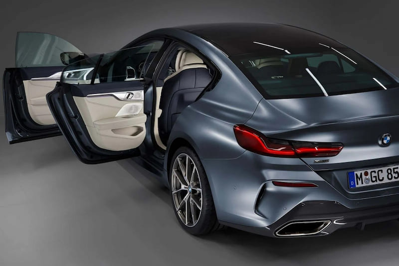 BMW 840i Gran Coupe 2022 cửa xe