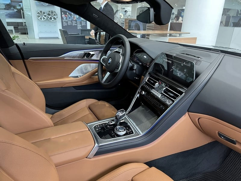 BMW 840i Gran Coupe 2022 tiện nghi