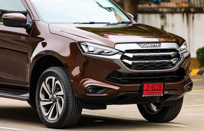 Isuzu MU-X 2022 được trang bị đầy đủ tiện nghi, an toàn đủ dùng