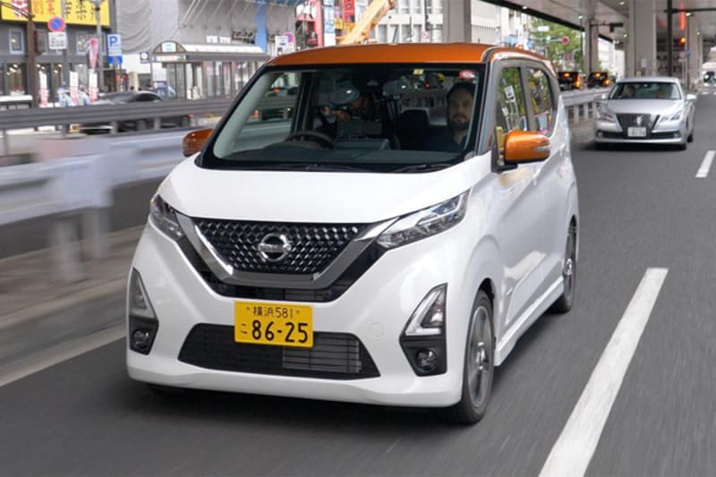 Nissan Dayz là mẫu xe Kei nhỏ gọn, dễ di chuyển trong đô thị