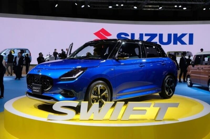 Suzuki Swift 2024 thế hệ mới thiết kế tròn trịa hơn bản hiện hành