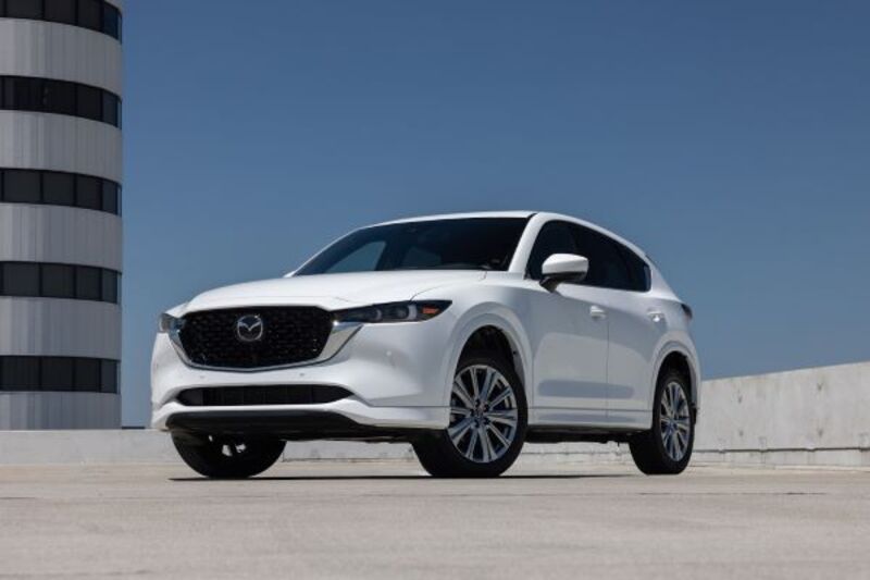 Mazda CX5 trang bị nhiều động cơ ấn tượng