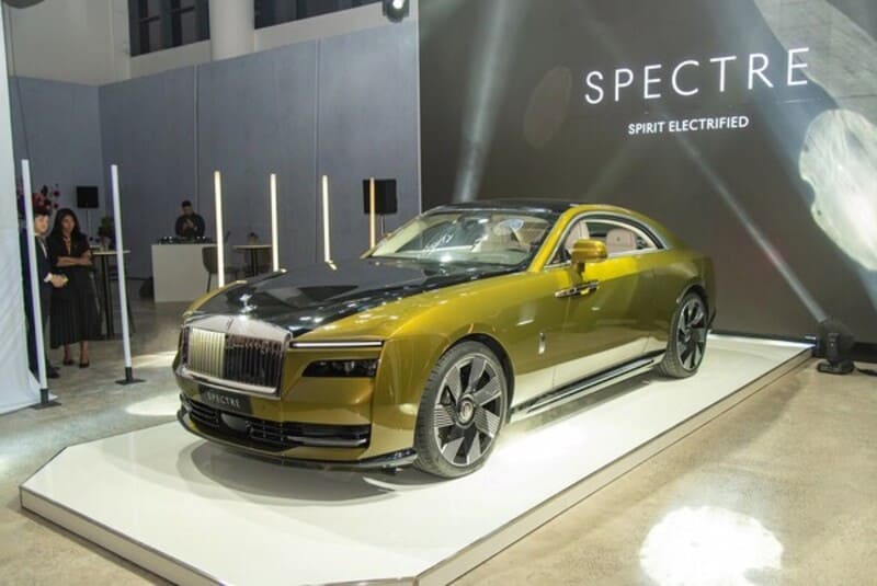 Rolls-Royce spectre đã chính thức ra mắt tại Việt Nam