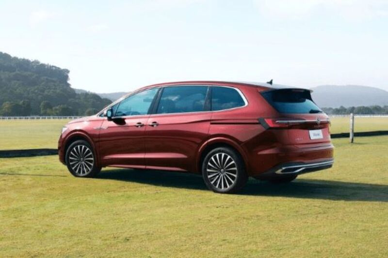 Volkswagen Viloran dự kiến sẽ được giao tới tay khách vào quý 1 năm 2024