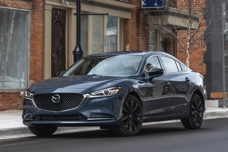Mazda 6 mang phong cách và lịch lãm