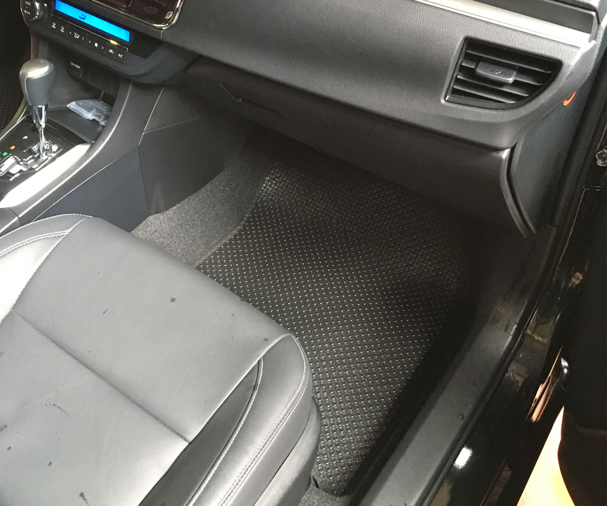Thảm lót sàn ô tô Toyota