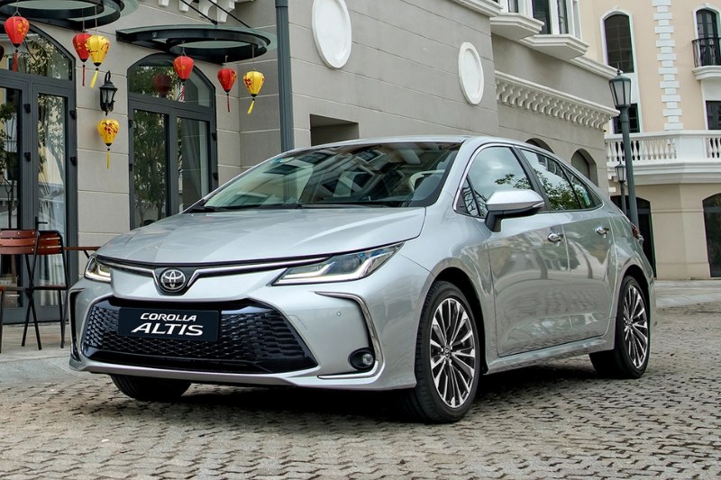 Toyota Corolla Altis