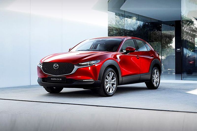 Phiên bản Premium và Luxury của Mazda CX 30 2021 được trang bị đầy đủ tính năng an toàn