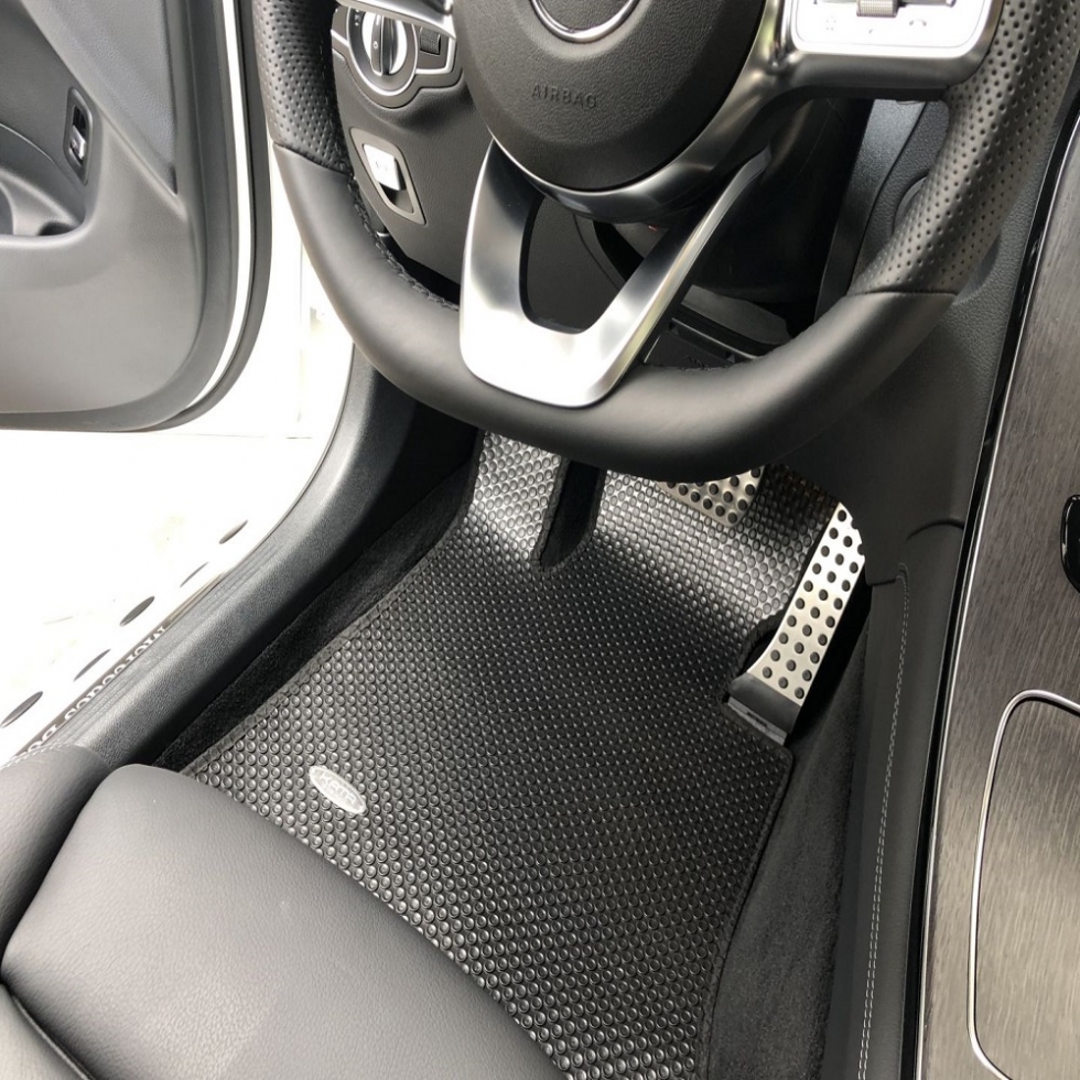 Thảm lót sàn cao su ô tô Mercedes GLC 2020