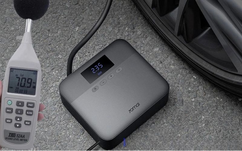 Bơm lốp ô tô Xiaomi 70mai midrive tp03 có mức áp suất là 11 Bar