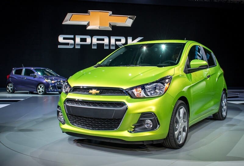 Đầu xe Chevrolet Spark 2016 ấn tượng với lưới tản nhiệt hình lục giác cỡ lớn