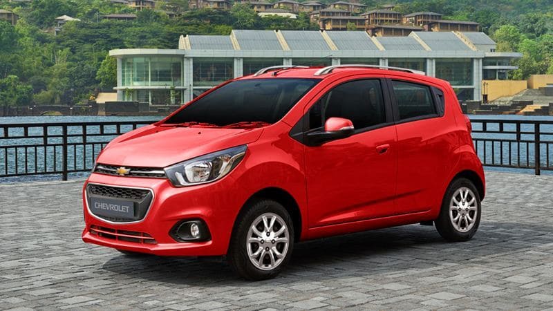 Thân xe Chevrolet Spark 2018 sở hữu kiểu dáng thanh lịch và trẻ trung