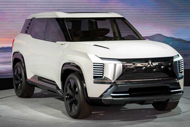 Mitsubishi Destinator là mẫu SUV 7 chỗ hoàn toàn mới của Mitsubishi
