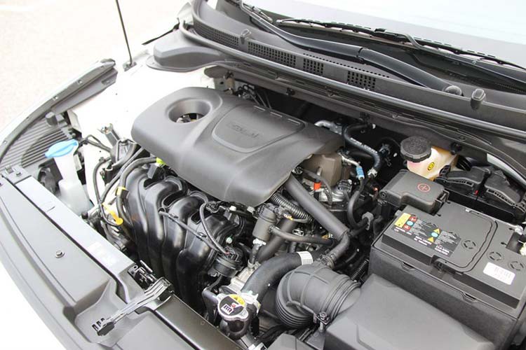 hyundai-accent-phien-ban-hatchback-tu-386-trieu-dong