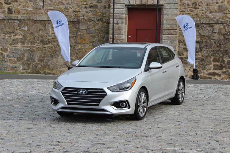 hyundai-accent-phien-ban-hatchback-tu-386-trieu-dong