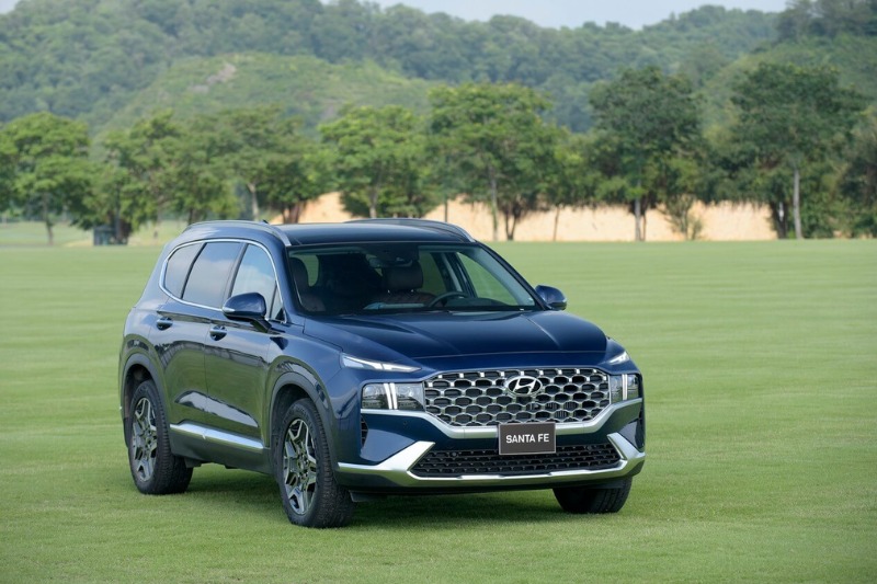 Hyundai Santa Fe là mẫu SUV gia đình nổi bật